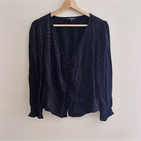 Madewell Smocked Sleeve Daylight Top in Woven Dot - Picture 3 of 11